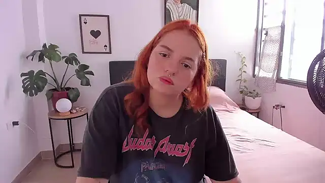 sophia goth online show from June 22, 3:20 pm