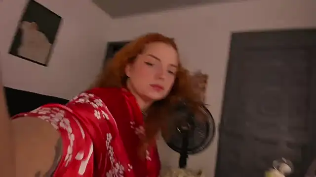 sophia goth online show from July 2, 1:05 am
