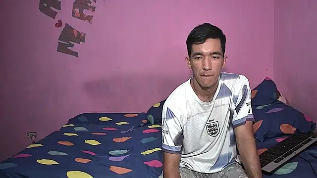 Sweetiefoxxx online show from July 2, 7:42 pm