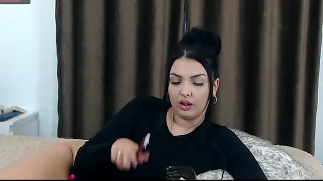 Snapshot of BriannaBk chatting on January 16, 5:01 pm BriannaBk online show from January 16, 5:01 pm
