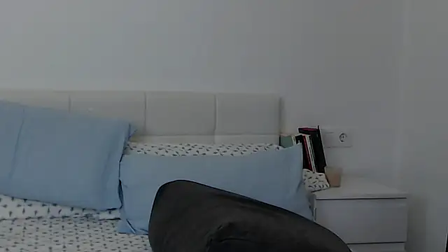 BriannaBk online show from February 15, 5:20 pm