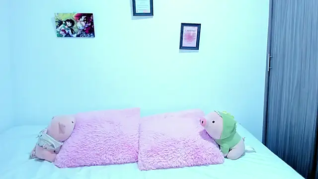 Snapshot of Agataowens chatting on January 9, 2:03 am Agataowens online show from January 9, 2:03 am