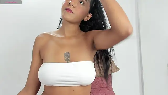 jadesmiith1 online show from December 24, 2:21 am