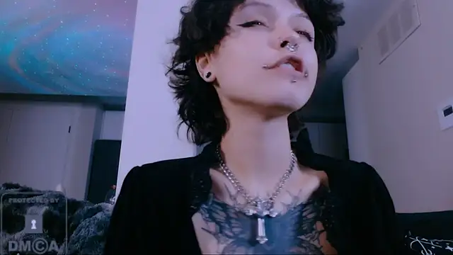 NaughtyLittleFox online show from July 30, 3:27 am
