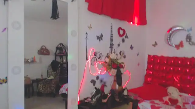 Snapshot of brigitht chatting on March 8, 6:05 pm brigitht online show from March 8, 6:05 pm