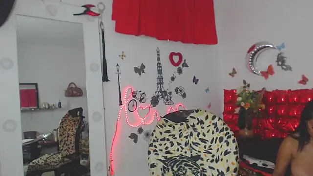 Snapshot of brigitht chatting on March 20, 9:24 pm brigitht online show from March 20, 9:24 pm