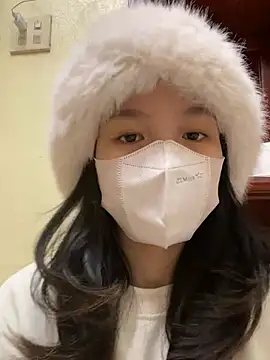 minmin2kk5 online show from December 25, 2:13 pm