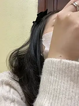 minmin2kk5 online show from December 27, 1:39 pm