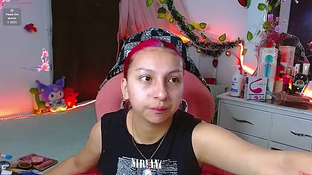 Littlerouse  online show from December 20, 11:23 pm