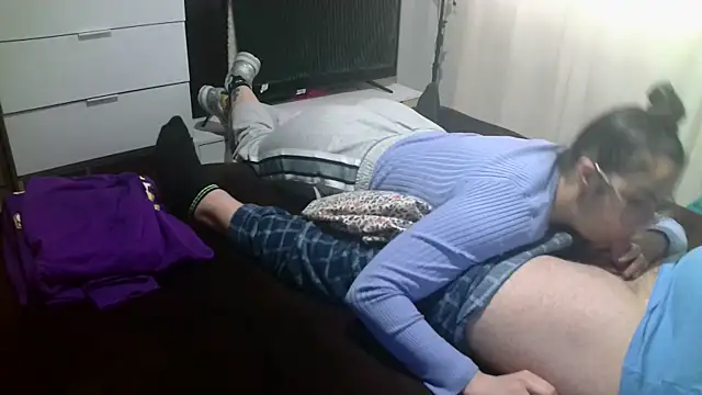 eljosipe online show from February 18, 12:06 pm