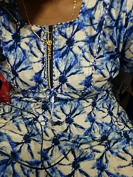 Janavi-janu online show from November 2, 9:33 am