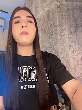 saracaball  online show from May 28, 5:38 am