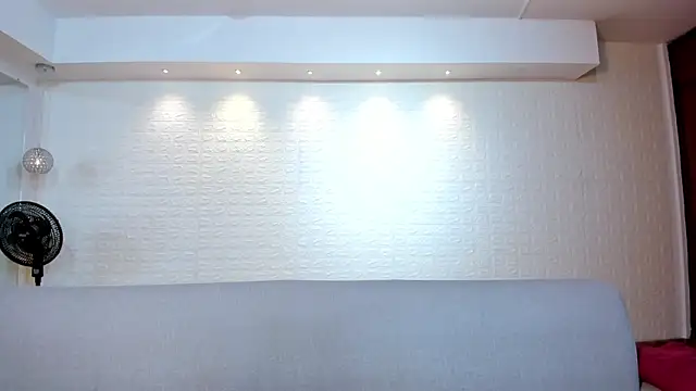 Snapshot of violet_scott chatting on October 30, 10:38 am violet scott online show from October 30, 10:38 am