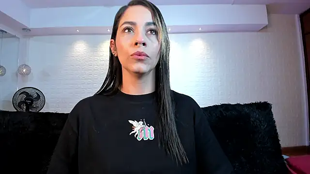 Snapshot of violet_scott chatting on November 20, 10:37 am violet scott online show from November 20, 10:37 am