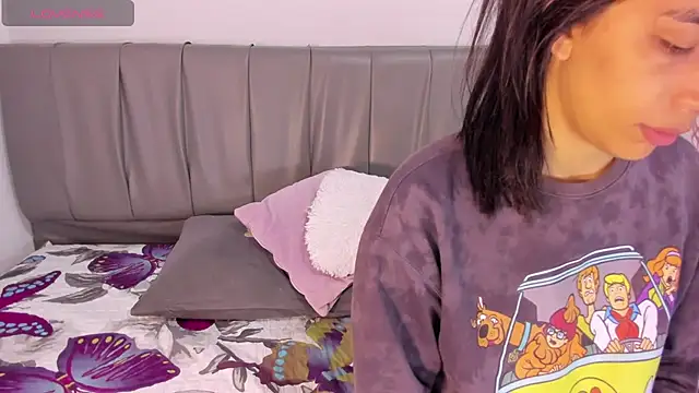 Cherllynn online show from October 7, 3:53 pm