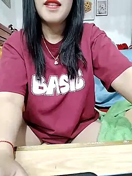 cream1299 online show from February 5, 2:08 am
