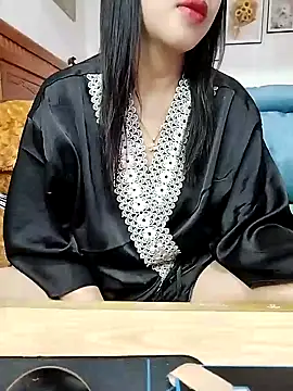 cream1299 online show from February 18, 1:21 am