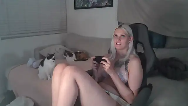 BonnieBazz online show from March 20, 2:40 am