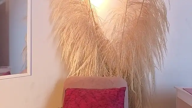 Snapshot of Elecktra_sweet chatting on April 23, 7:27 pm Elecktra sweet online show from April 23, 7:27 pm