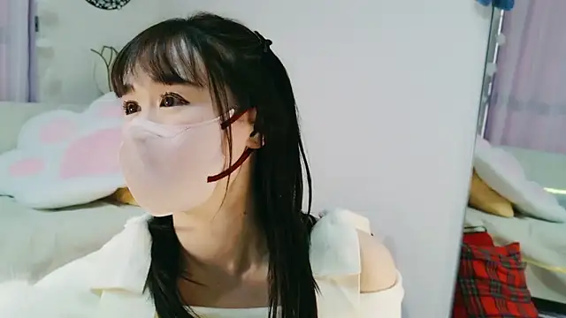 aaanyan online show from December 13, 11:17 pm