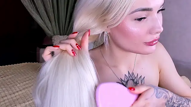 Sweeet Barbie online show from March 8, 6:01 pm