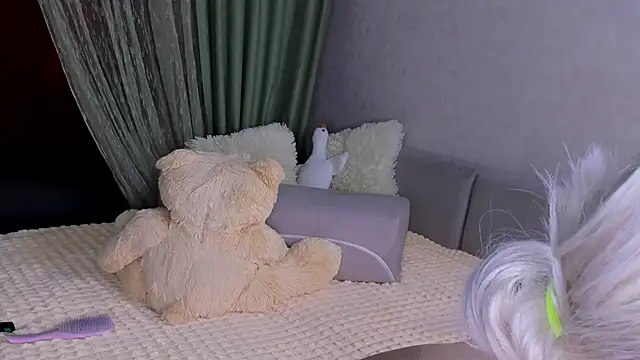 Snapshot of Sweeet_Barbie chatting on May 17, 3:30 pm Sweeet Barbie online show from May 17, 3:30 pm