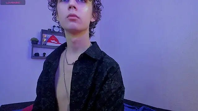 Snapshot of Vampirella_GS chatting on December 25, 11:54 am Vampirella GS online show from December 25, 11:54 am