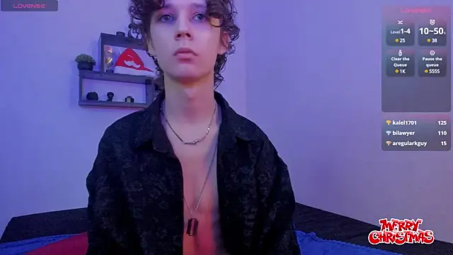 Snapshot of Vampirella_GS chatting on December 25, 2:56 pm Vampirella GS online show from December 25, 2:56 pm