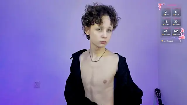 Snapshot of Vampirella_GS chatting on February 6, 5:57 am Vampirella GS online show from February 6, 5:57 am