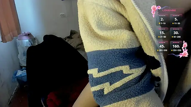 Snapshot of Vampirella_GS chatting on November 1, 8:16 am Vampirella GS online show from November 1, 8:16 am