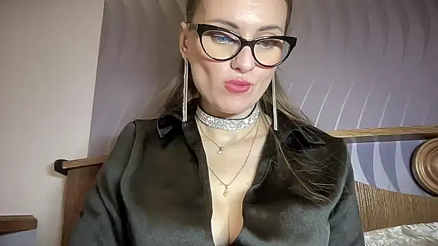 Viola sweet online show from February 4, 8:28 pm