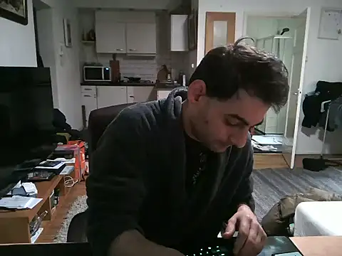 mihaimichael online show from February 15, 3:39 pm