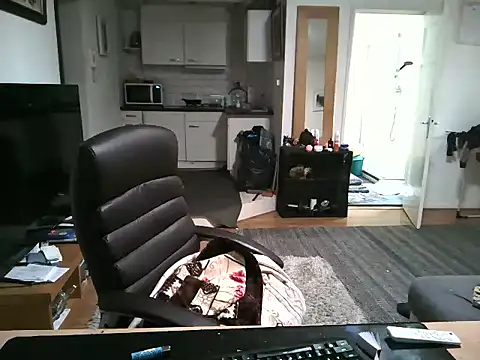 mihaimichael online show from February 19, 1:28 pm