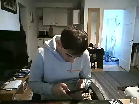 mihaimichael online show from March 2, 11:39 am