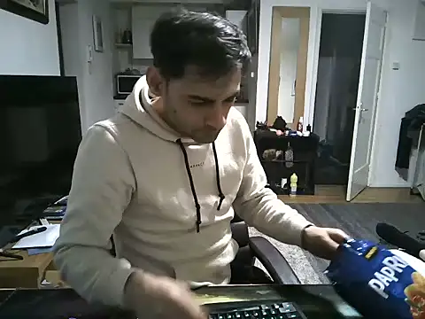 mihaimichael online show from March 4, 10:38 pm
