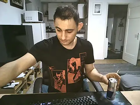 Snapshot of mihaimichael chatting on September 20, 9:16 pm mihaimichael online show from September 20, 9:16 pm