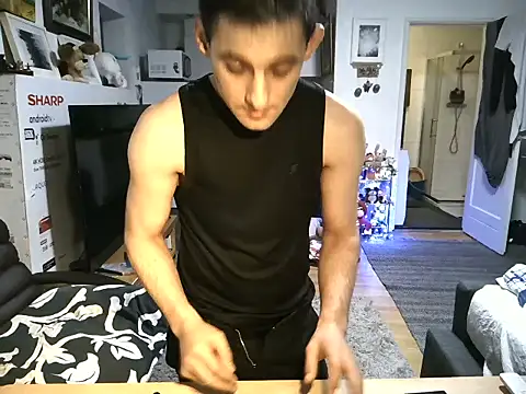 Snapshot of mihaimichael chatting on October 27, 12:04 am mihaimichael online show from October 27, 12:04 am