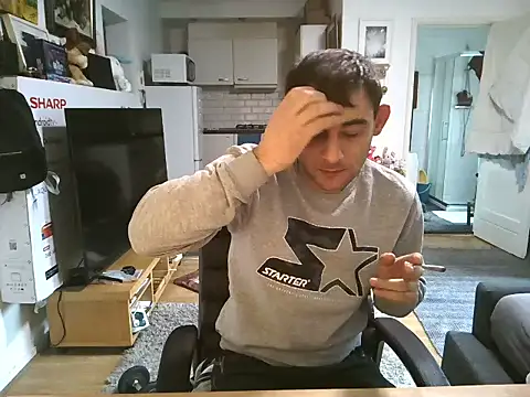 Snapshot of mihaimichael chatting on October 29, 2:41 pm mihaimichael online show from October 29, 2:41 pm