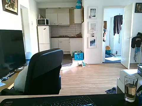 mihaimichael online show from May 24, 4:56 pm
