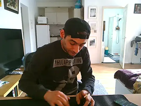 mihaimichael online show from June 17, 1:23 pm