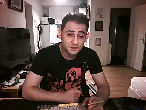 mihaimichael online show from July 7, 10:47 pm