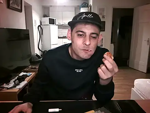mihaimichael online show from July 8, 10:58 pm