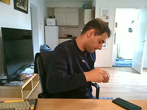 mihaimichael online show from July 28, 10:10 am