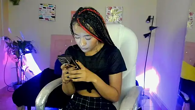 keyla roberts777 online show from December 4, 7:56 pm