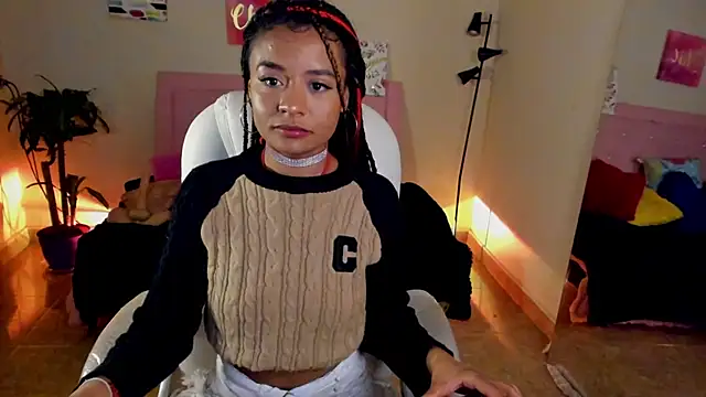 keyla roberts777 online show from December 8, 1:47 pm
