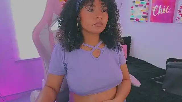 keyla roberts777 online show from October 3, 8:17 pm