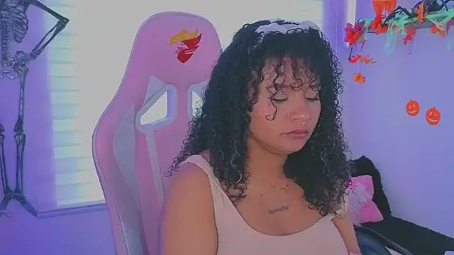 keyla roberts777 online show from October 8, 7:33 pm