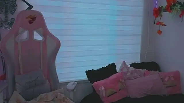 keyla roberts777 online show from October 19, 11:44 am