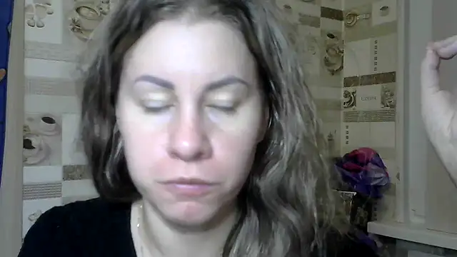 TherestlessKitty online show from December 13, 6:53 am