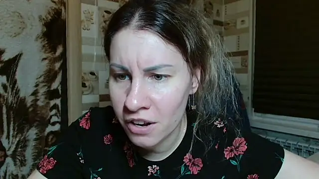 Snapshot of TherestlessKitty chatting on March 17, 10:24 pm TherestlessKitty online show from March 17, 10:24 pm